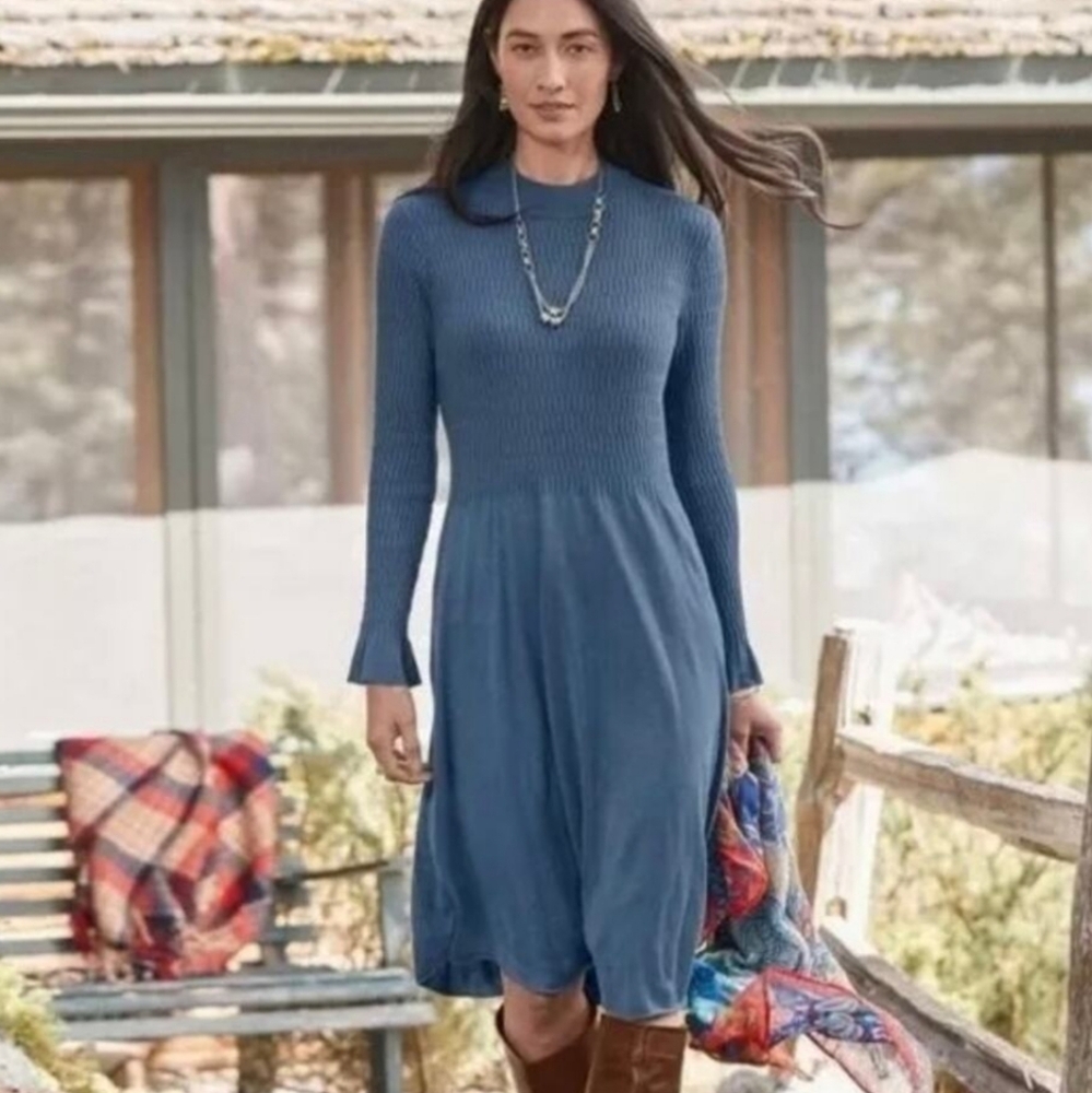 Sundance Elegant Blue Long Sleeve Knit Midi Dress Size S